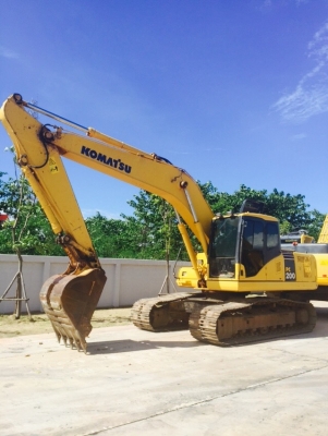 ขายรถแบคโฮ KOMATSU PC200-7 เอกสารอินวอย 8000 ชม.ราคา 1900000