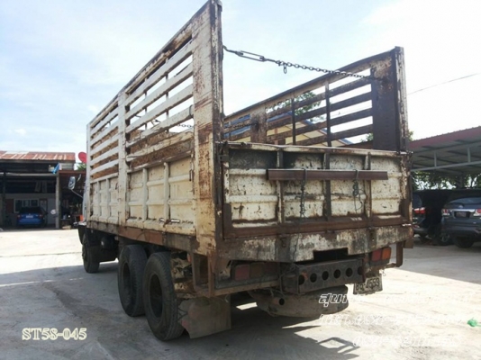 ขายด่วน รถบรรทุก 10 ล้อ ISUZU  ROCKY 175 กระบะเหล็ก เพลาเดียว รถห้างแท้ เดิมๆ พร้อมใช้ ราคาสุดคุ้ม