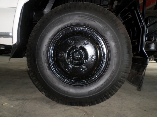 ขาย 6 ล้อ ฮีโน่ เมก้า ดัมพ์ 120 แรง ยาว 5.50 ม. ปี 1996 สภาพสวยเดิมเครื่องดี พร้อมใช้งาน ชมก่อนได้ครับ สนใจติดต่อ 081-9425443   081-5715326