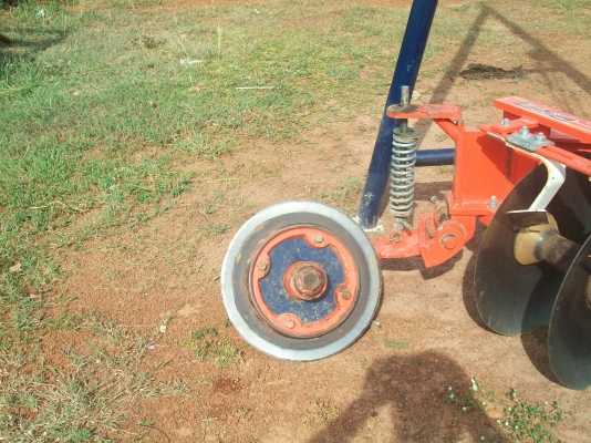 ขายผานพรวน 6 ตราช้างใส่รถไถ 34,36 แรง