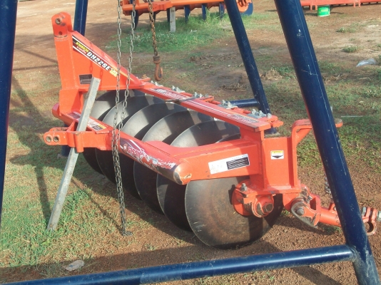 ขายผานพรวน 6 ตราช้างใส่รถไถ 34,36 แรง