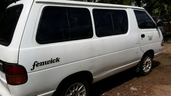 ตู้เล็ก Liteace CR27 ตัวมน เครื่องดีเซล ขับได้ พร้อมโอน ขาย 58,000 บาท