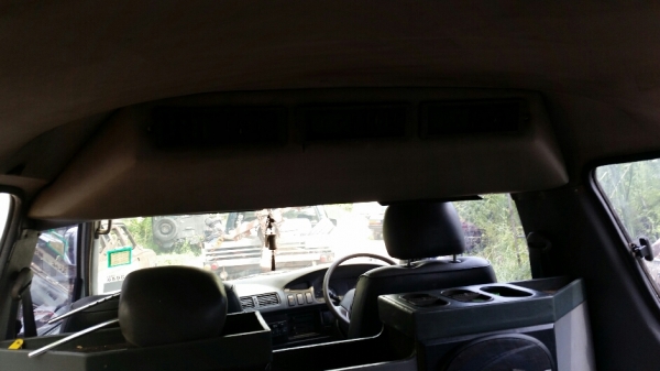 ตู้เล็ก Liteace CR27 ตัวมน เครื่องดีเซล ขับได้ พร้อมโอน ขาย 58,000 บาท