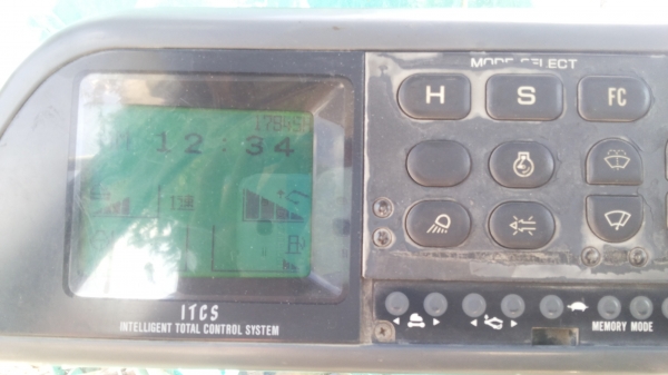 ขายด่วน รถแม็คโคร ขายด่วน รถแม็คโคร