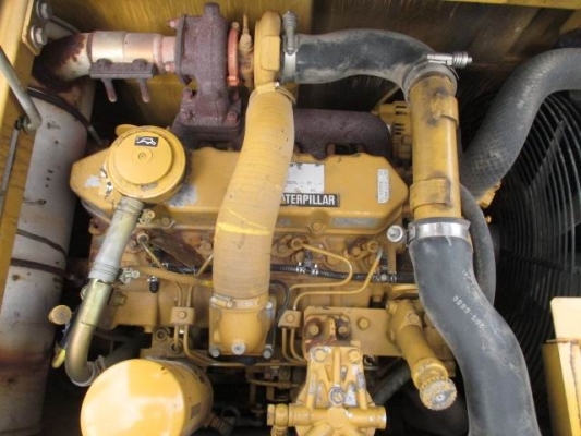 ขายด่วนรถแม็คโครCAT 313 CCR ซีเรียสูงชั่วโม่งทำงานน้อยแอร์เย็นมาก รถนอกนำเข้ายังไม่เคยใช้งาน ในเมืองไทยเลย