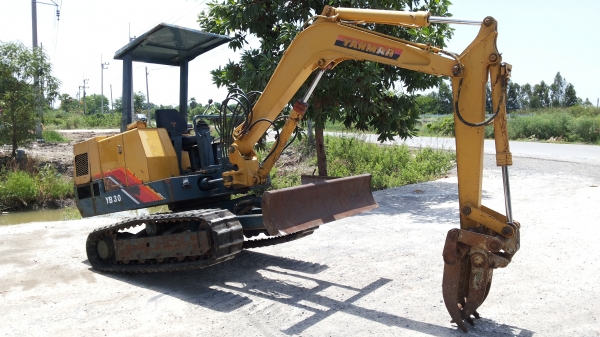 ขายด่วนรถเเม็คโครยันม่าYB30Bเทียบเท่า PC30เคื่องยันม่า3สูบรถนำเข้าเก่านอกไม่เคยใช้งานในเมืองไทยเลย