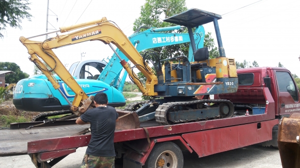 ขายด่วนรถเเม็คโครยันม่าYB30Bเทียบเท่า PC30เคื่องยันม่า3สูบรถนำเข้าเก่านอกไม่เคยใช้งานในเมืองไทยเลย ขายด่วนรถเเม็คโครยันม่าYB30Bเทียบเท่า PC30เคื่องยันม่า3สูบรถนำเข้าเก่านอกไม่เคยใช้งานในเมืองไทยเลย