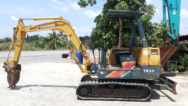 ขายด่วนรถเเม็คโครยันม่าYB30Bเทียบเท่า PC30เคื่องยันม่า3สูบรถนำเข้าเก่านอกไม่เคยใช้งานในเมืองไทยเลย ขายด่วนรถเเม็คโครยันม่าYB30Bเทียบเท่า PC30เคื่องยันม่า3สูบรถนำเข้าเก่านอกไม่เคยใช้งานในเมืองไทยเลย