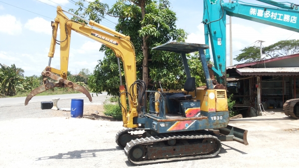 ขายด่วนรถเเม็คโครยันม่าYB30Bเทียบเท่า PC30เคื่องยันม่า3สูบรถนำเข้าเก่านอกไม่เคยใช้งานในเมืองไทยเลย ขายด่วนรถเเม็คโครยันม่าYB30Bเทียบเท่า PC30เคื่องยันม่า3สูบรถนำเข้าเก่านอกไม่เคยใช้งานในเมืองไทยเลย