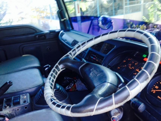 ขายรถบรรทุก 10 ล้อดั๊มพ์  ISUZU DEC ยูโร2  ขนาดแรงม้า 270 แรงม้า  ปี2548 มีระบบลากพ่วง กะบะสหกิจ ราคาต่อรองได้ รูปมีเยอะ