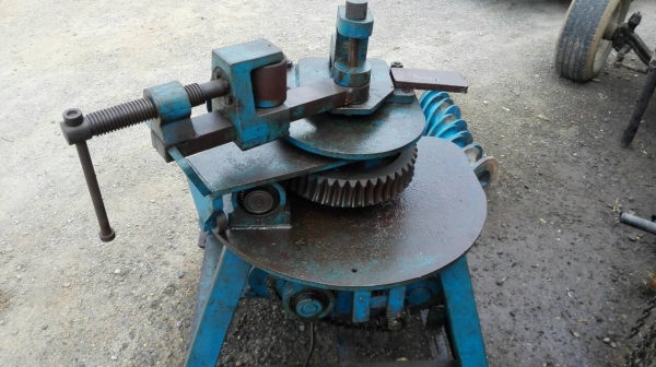 Sale>>เครื่องดัดท่อไอเสีย 6 หุน-3 นิ้ว สภาพสวย พร้อมใช้งาน 089-2499-123