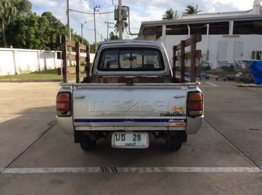 ขายมาสด้า แฟมิเลีย หัวโหนก แคปใหญ่ ปี96 เครื่อง 1.4 เกียร์ธรรมดา ติดแก๊สLPG ภายในเบาะหนังสวยไม่ขาด ไมล์ใช้ได้หมด ตัวถังสวยเดิม สีมีริ้วรอยบ้าง ลอนกระบะสวย คอกไม้ คัสซีดีไม่มีผุ เครื่องแน่นๆ ช่วงล่างดี รถขับดี พร้อมใช้งานได้เลยครับ ขายถูกครับ ขายมาสด้า แฟมิเลีย หัวโหนก แคปใหญ่ ปี96 เครื่อง 1.4 เกียร์ธรรมดา ติดแก๊สLPG ภายในเบาะหนังสวยไม่ขาด ไมล์ใช้ได้หมด ตัวถังสวยเดิม สีมีริ้วรอยบ้าง ลอนกระบะสวย คอกไม้ คัสซีดีไม่มีผุ เครื่องแน่นๆ ช่วงล่างดี รถขับดี พร้อมใช้งานได้เลยครับ ขายถูกครับ