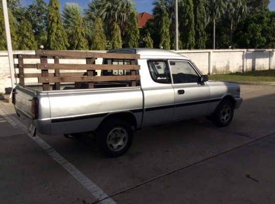 ขายมาสด้า แฟมิเลีย หัวโหนก แคปใหญ่ ปี96 เครื่อง 1.4 เกียร์ธรรมดา ติดแก๊สLPG ภายในเบาะหนังสวยไม่ขาด ไมล์ใช้ได้หมด ตัวถังสวยเดิม สีมีริ้วรอยบ้าง ลอนกระบะสวย คอกไม้ คัสซีดีไม่มีผุ เครื่องแน่นๆ ช่วงล่างดี รถขับดี พร้อมใช้งานได้เลยครับ ขายถูกครับ ขายมาสด้า แฟมิเลีย หัวโหนก แคปใหญ่ ปี96 เครื่อง 1.4 เกียร์ธรรมดา ติดแก๊สLPG ภายในเบาะหนังสวยไม่ขาด ไมล์ใช้ได้หมด ตัวถังสวยเดิม สีมีริ้วรอยบ้าง ลอนกระบะสวย คอกไม้ คัสซีดีไม่มีผุ เครื่องแน่นๆ ช่วงล่างดี รถขับดี พร้อมใช้งานได้เลยครับ ขายถูกครับ