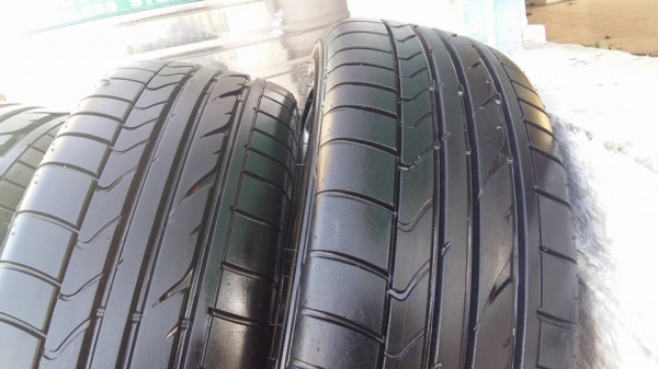 ขายล้อแม็ก mitsu mirage mc 15" พร้อมยางปี14 สนใจติดต่อเล็กคลองสามครับ 081-3747940