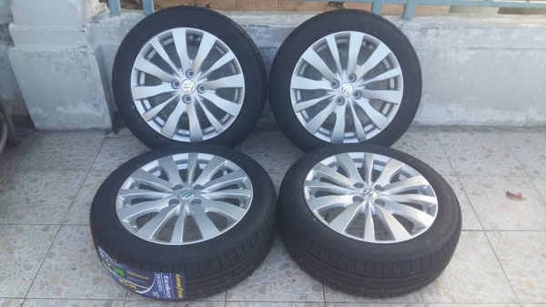 ขายล้อแม็กป้ายแดง Suzuki swift 16" พร้อมยางใหม่ปี15 สนใจติดต่อเล็กคลองสามครับ 081-3747940