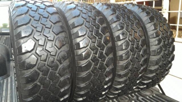 ขายยาง MUD 31 x 10.5 x 15 พร้อมล้อ วีโก้ ขายยาง MUD 31 x 10.5 x 15 พร้อมล้อ วีโก้