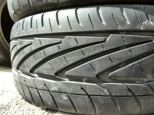 ขายยาง NITTO NEOGEN 205-45-17 ปี12 ดอกสวยๆ ชุดละ 4,800 บาท