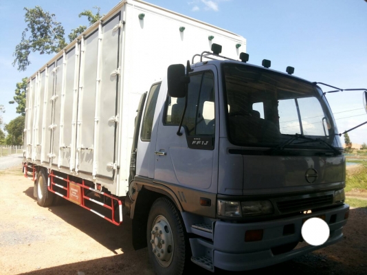 รถบรรทุก 6 ล้อตู้ 10 บาน HINO  FF1 ปี 42 ยาว 7.2 ราคา 650,000 บ. ร