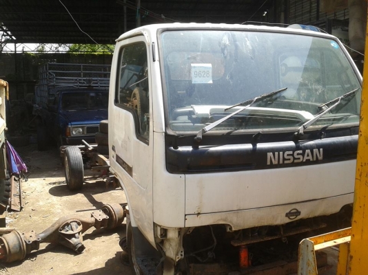 แชสซี TOYOTA DYNA BU10สวยๆ  - 6ล้อเล็ก มีเครื่องเกียร์เดิม + หัวเก่าญี่ปุ่นสวยๆ