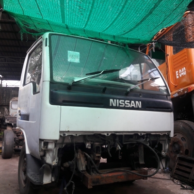 แชสซี TOYOTA DYNA BU10สวยๆ  - 6ล้อเล็ก มีเครื่องเกียร์เดิม + หัวเก่าญี่ปุ่นสวยๆ