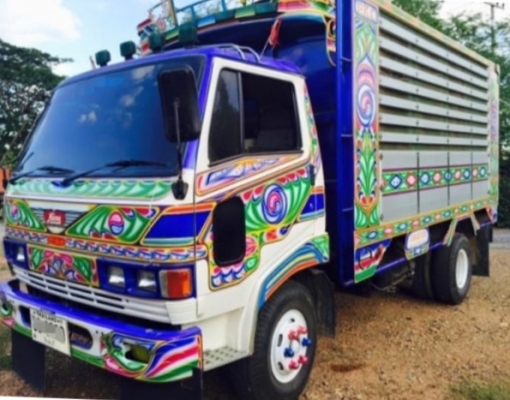 HINO FC 117 HP WO4D หกล้อดั๊มพ์ กระบะดั๊มพ์มิเนียม 6 ตันคอกเกษตรความยาว 4.20 เมตรสวยจัดพร้อมบรรทุกได้เลยครับ เครื่องยนต์แน่นดีแรงดีไม่มีเยิ้ม หัวเก๋งแล็ปลายสวยๆภายในเก๋งคอนโซลสวยครบ พวงมาลัยธรรมดา ช่วงล่างใหญ่แน่นดี ติด F หน้าหลังครบแล้ว คัชซีสวย ยาง 8.25