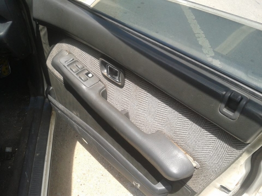 DAIHATSU APPLAUSE 1.6 ปี 95  ขายรถดีๆถูกๆ สักคัน