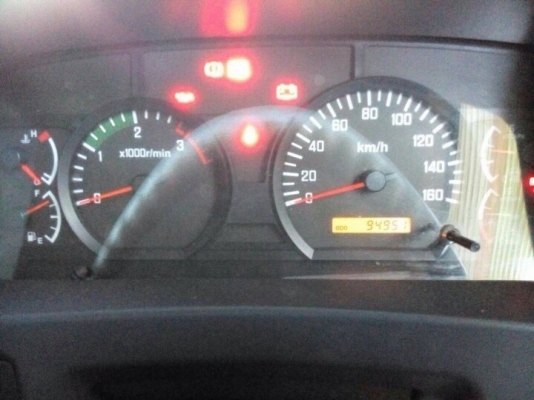 รถอีซูซุ 6 ล้อดั้ม FTR 240 แรงม้า. ปี 56  ( รถวิ่ง 94,xxx กม. , 6x,xxx กม.  )  ,  ( มีขาย 2 คัน. )   สนใจติดต่อ  081 - 6079515