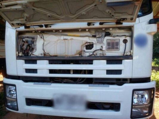 รถอีซูซุ 6 ล้อดั้ม FTR 240 แรงม้า. ปี 56  ( รถวิ่ง 94,xxx กม. , 6x,xxx กม.  )  ,  ( มีขาย 2 คัน. )   สนใจติดต่อ  081 - 6079515