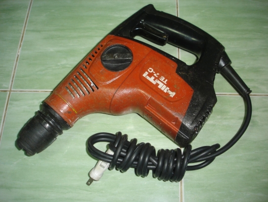 ขายสว่านโรตารี่ 3 ระบบ HILTI รุ่น TE-7C สว่านที่มืออาชีพควรใช้