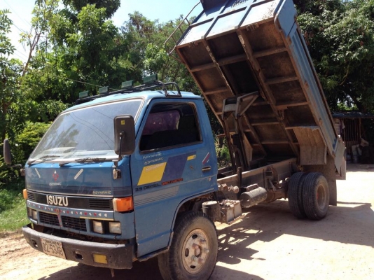 ขายรถดั้ม ISUZU NPR115 ขายด่วน