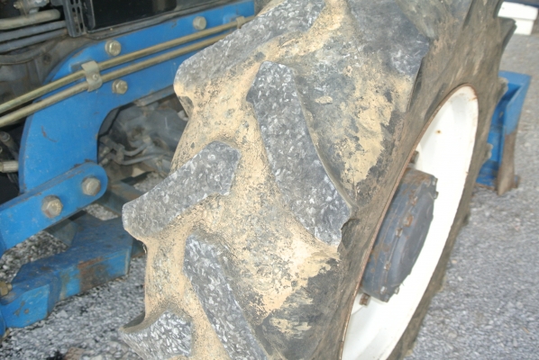 Ford Ts90 มีทะเบียน Ford Ts90 มีทะเบียน