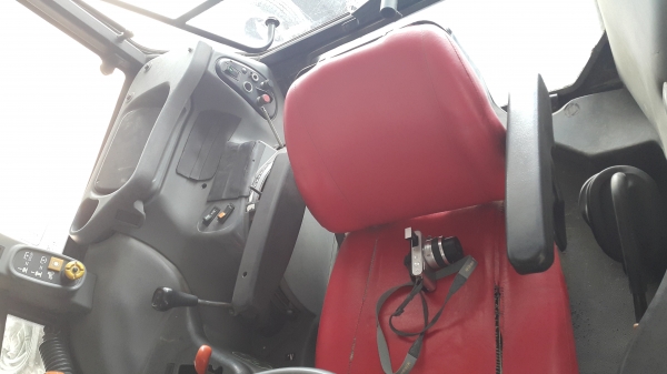 Ford Ts90 มีทะเบียน Ford Ts90 มีทะเบียน