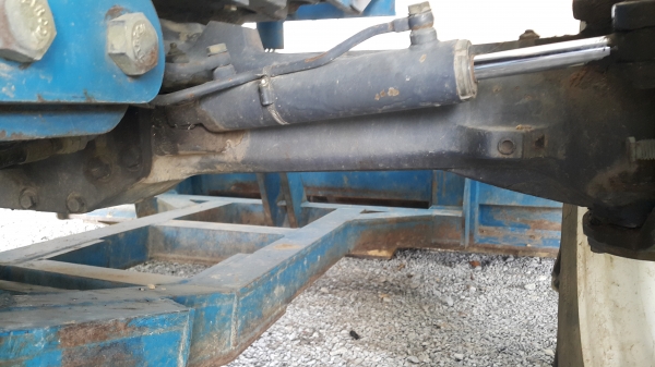 Ford Ts90 มีทะเบียน Ford Ts90 มีทะเบียน