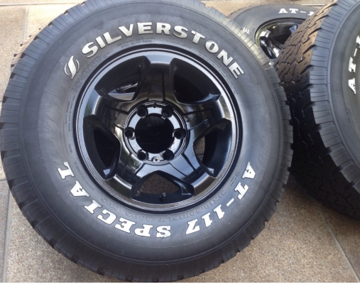 ล้อ JRD ขอบ15 พร้อมยาง Silverstone 31 ล้อ JRD ขอบ15 พร้อมยาง Silverstone 31