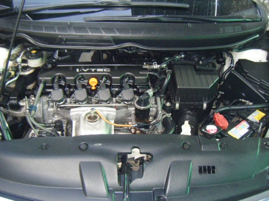 honda civic fd 1.8s รองท็อป สีขาว