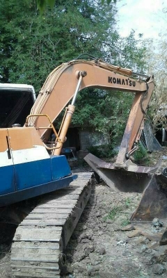 ขาย KOMATSU PC 100 -5 เทเลอร2เพลาสภาพสวยพร้อมใช้ ราคาต่อรองได้ ติดต่อได้ที่คุณ อ๊อฟ พิจิตร 086-737-9991 ขาย KOMATSU PC 100 -5 เทเลอร2เพลาสภาพสวยพร้อมใช้ ราคาต่อรองได้ ติดต่อได้ที่คุณ อ๊อฟ พิจิตร 086-737-9991