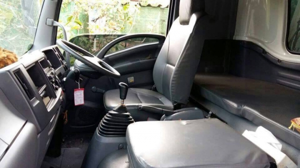 รถ6ล้อดั้ม240แรง ISUZU MP1FTR34JAT-000562 เครื่อง6HK1-635673..รถห้างแท้เดิมๆสภาพเกือบใหม่..