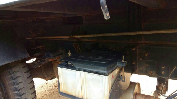 รถ6ล้อดั้ม240แรง ISUZU MP1FTR34JAT-000562 เครื่อง6HK1-635673..รถห้างแท้เดิมๆสภาพเกือบใหม่..