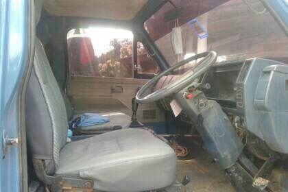 รถ6ล้อดั้ม115แรง..เฟืองท้ายใหญ่145แล้ว มีฝาท้าย รั้วไม่ให้...รถสภาพดี