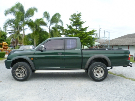 มิตซูบิชิ สตราด้าแค๊ป โฟวิล 4x4 ขับเคลื่อน 4 ล้อ