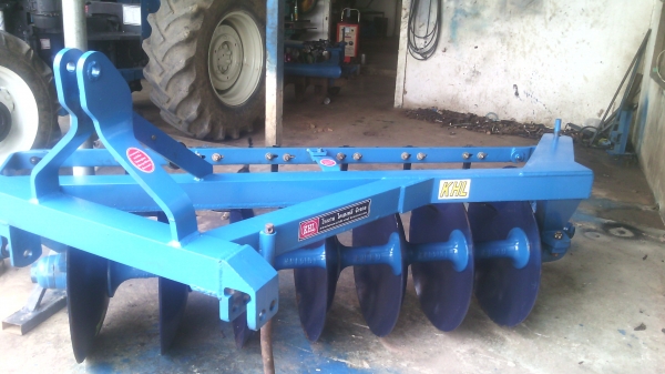 ขายหาง7   กลกิจ    ไคเฮงหลีบ้านโปร่ง     สำหรับรถไถใหญ่ 0810076640