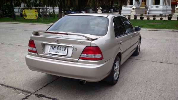 HONDA CITY z ปี2000สวยๆ