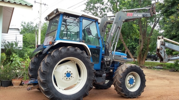 ขายแล้ว ขอบคุณพี่วัชรชัย วังศาลาท่าม่วงมากครับ รถไถฟอร์ด 7410 รุ่นIII 2เพลา คานคาราโร่ รถเก่านอกสวยเดิมตามสภาพสวยมาก