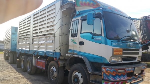 ขายรถพ่วง 20 ล้อ แม่-ลูก กระบะเหล็กคอกเกษตรไม่ดั้ม อู่.ซีทีทรัค ISUZU  270 ปี.25.ส.ค.46 รถสวย ราคา.1650000 ต่อรอง