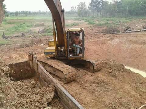 E200Bเอกสารซื้อขายทำงานอยู่ครับ