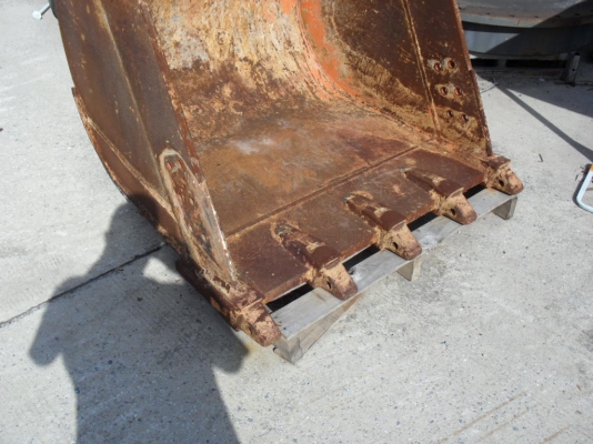 ******bucket ZX200 Used****** ******bucket ZX200 Used******
