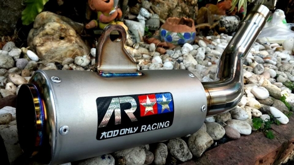 ท่อแต่งหลายแบบ ทุกรุ่น ทุกแบบ ทุกญี่ห้อมีให้เลือกมากมาย. มีคอFULL ท่อนสลิปออน.ทุกญี่ห้อ