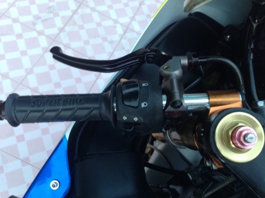 ขอขายGsxr1000(K3)2003ของแต่งเทียบครับรถสวยเครื่องดีมากครับ ขอขายGsxr1000(K3)2003ของแต่งเทียบครับรถสวยเครื่องดีมากครับ
