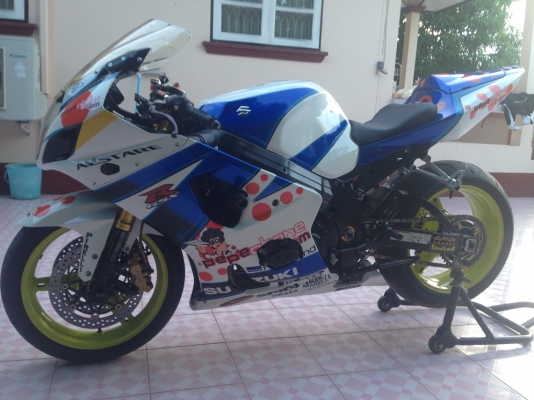 ขอขายGsxr1000(K3)2003ของแต่งเทียบครับรถสวยเครื่องดีมากครับ ขอขายGsxr1000(K3)2003ของแต่งเทียบครับรถสวยเครื่องดีมากครับ