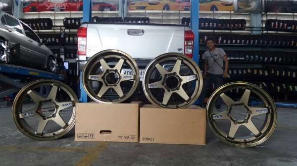 ขายล้อใหม่ TE37 ก้านตรงขอบ17 หน้า8 หลัง9 6รู วงละ 4500